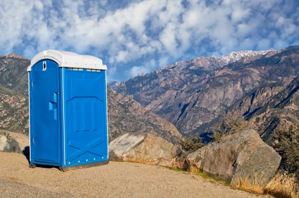 Best Portable restroom trailer rental  in Wallingford Center, CT